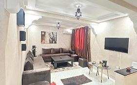 Modern Gueliz 2 Bedroom Apartment