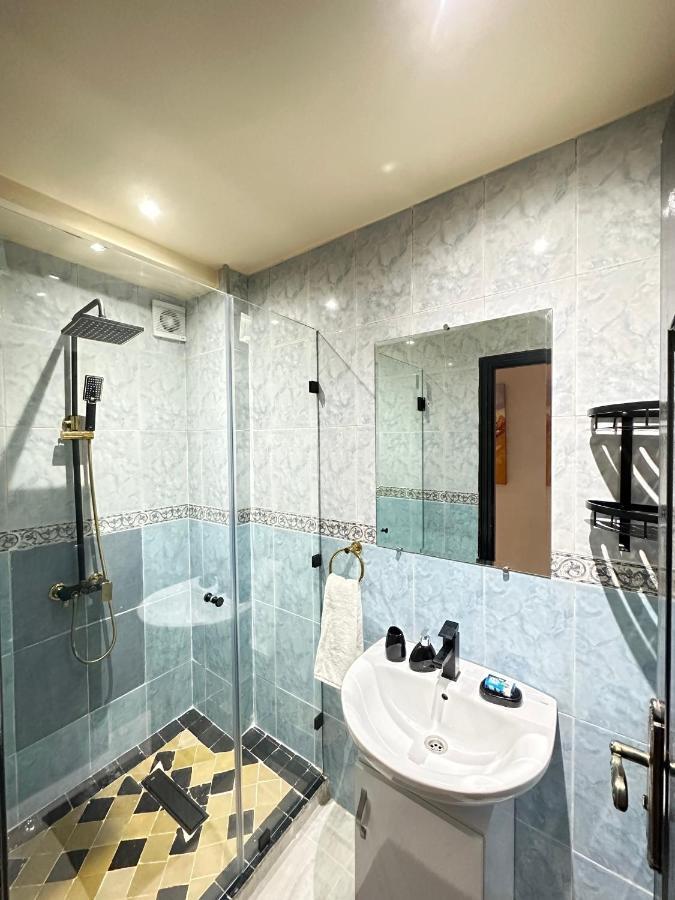 Modern Gueliz 2 Bedroom Apartment Marrakesh Extérieur photo