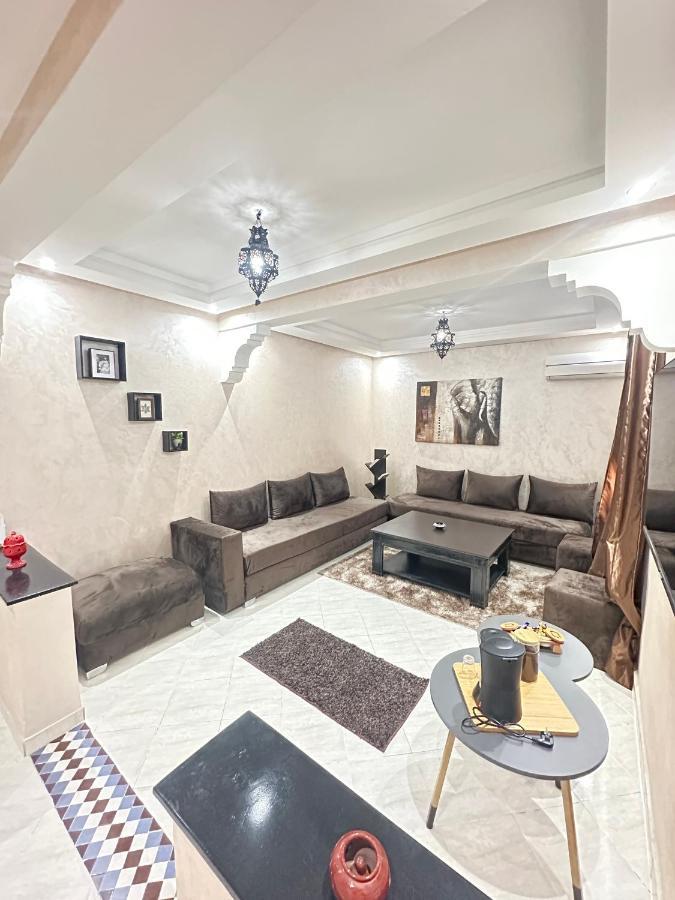 Modern Gueliz 2 Bedroom Apartment Marrakesh Extérieur photo